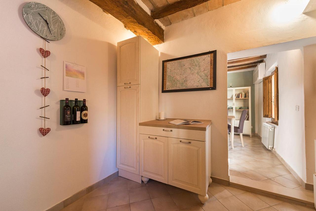 Ca' Montalcino Apartment San Giovanni d'Asso Bagian luar foto